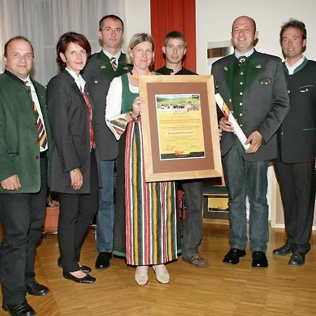 In The Vineyard The Vineyard * Fehring